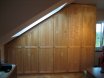 Kleiderschrank in Dachschräge